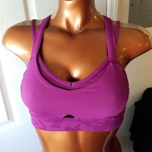 Lululemon Criss-Cross Back fuschia camo print Bra S